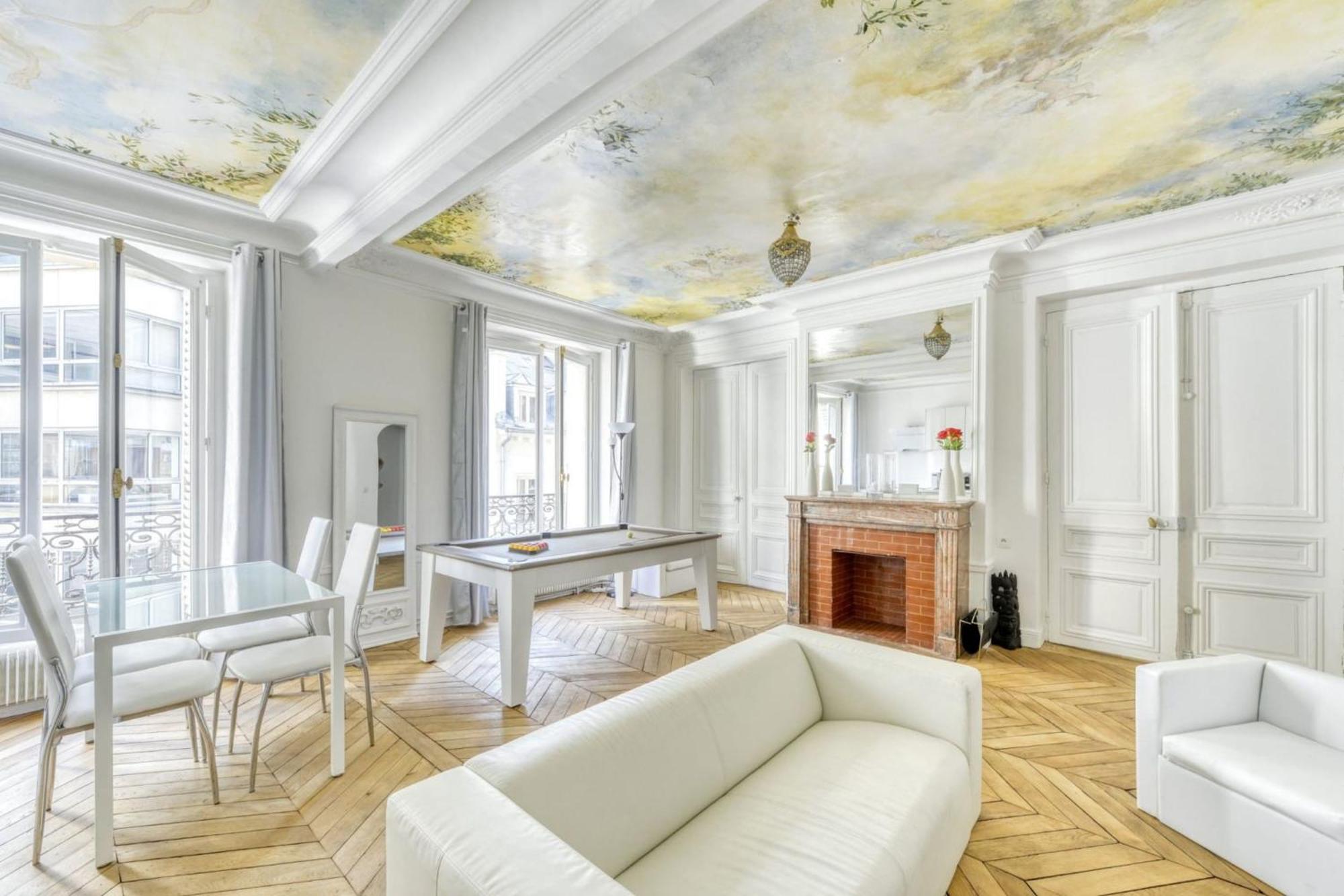 Appartement Grand Champs Elysees De Gamme 8pers Metro Wifi Parijs